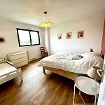 Holiday home Entre Terre Et *