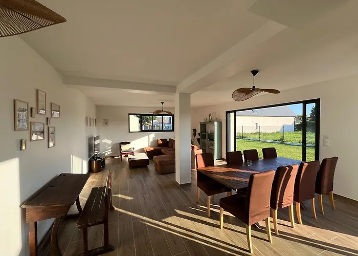 Entre Terre Et Hauteville-sur-Mer