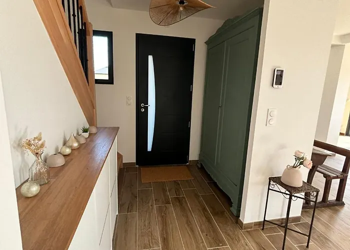 Entre Terre Et Hauteville-sur-Mer